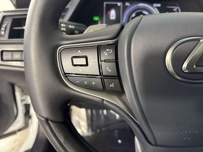 2025 Lexus ES ULTRA LUXURY