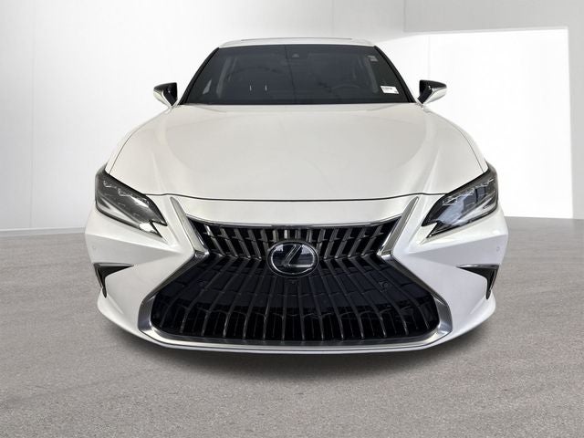 2025 Lexus ES ULTRA LUXURY