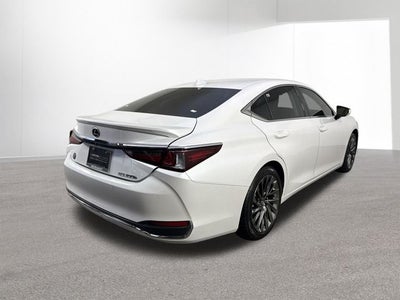 2025 Lexus ES ULTRA LUXURY