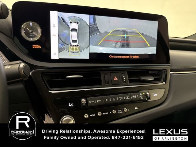 2025 Lexus ES ULTRA LUXURY