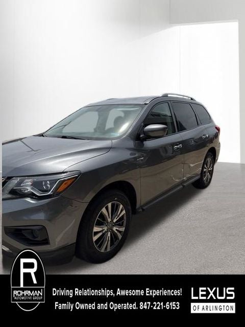 2020 Nissan Pathfinder's photo
