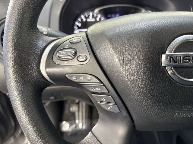 2020 Nissan Pathfinder S