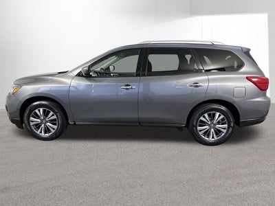 2020 Nissan Pathfinder S