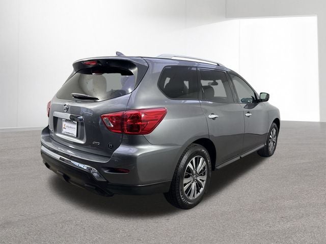 2020 Nissan Pathfinder S