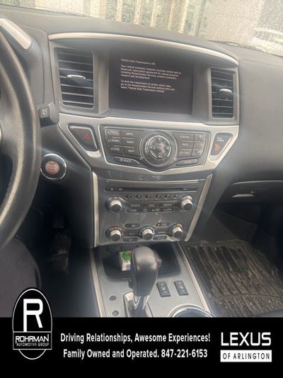 2017 Nissan Pathfinder SL