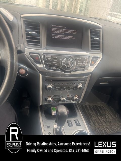 2017 Nissan Pathfinder SL