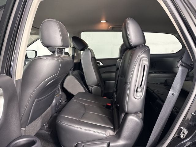 2017 Nissan Pathfinder SL