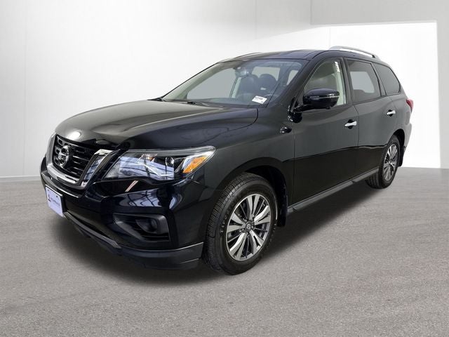 2017 Nissan Pathfinder SL
