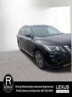 2017 Nissan Pathfinder SL
