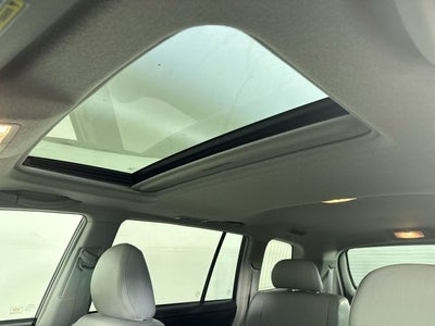 2012 Toyota Highlander SE