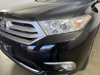 2012 Toyota Highlander SE