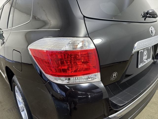 2012 Toyota Highlander SE