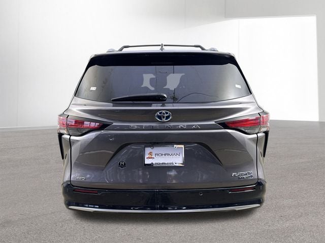 2023 Toyota Sienna Platinum 7 Passenger