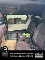 2023 Toyota Sienna Platinum 7 Passenger
