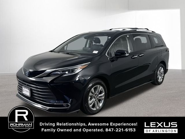 2022 Toyota Sienna Platinum 7 Passenger