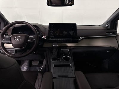 2022 Toyota Sienna Platinum 7 Passenger