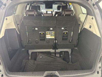 2022 Toyota Sienna Platinum 7 Passenger