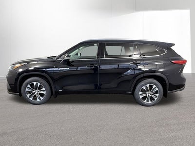 2021 Toyota Highlander Hybrid XLE