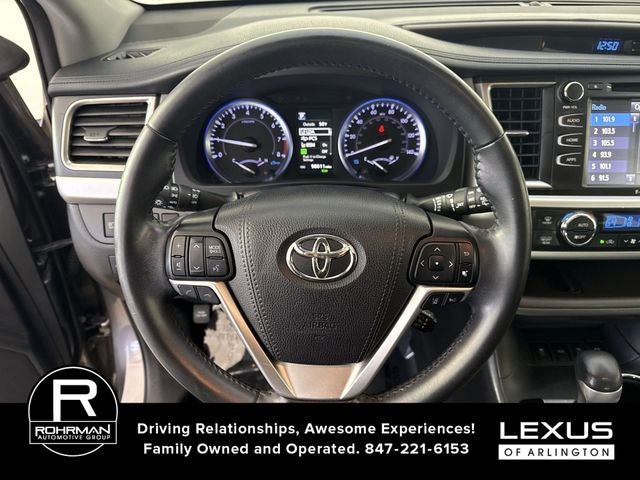 2019 Toyota Highlander SE