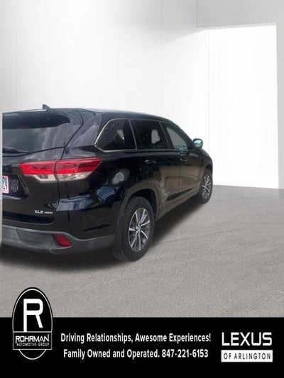 2018 Toyota Highlander SE