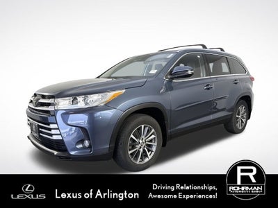 2019 Toyota Highlander SE