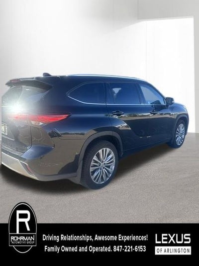 2023 Toyota Highlander L