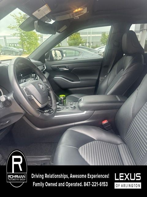 2024 Toyota Highlander LE