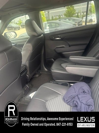 2024 Toyota Highlander LE