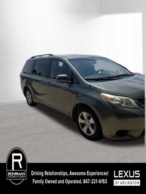 2011 Toyota Sienna LE AAS