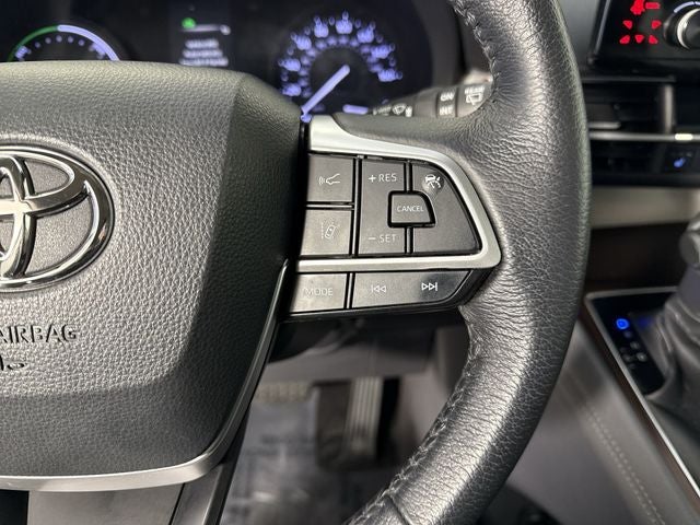 2021 Toyota Sienna XLE