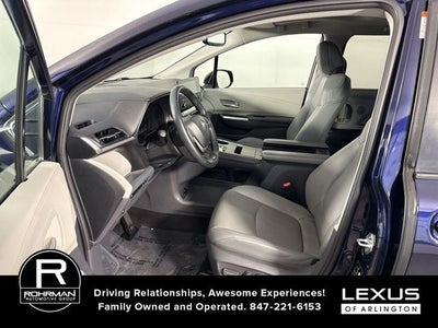 2021 Toyota Sienna XLE