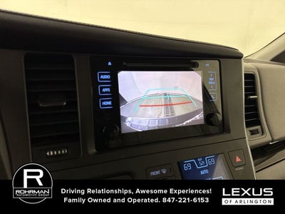 2017 Toyota Sienna XLE 7 Passenger