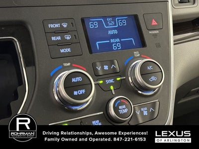 2017 Toyota Sienna XLE 7 Passenger