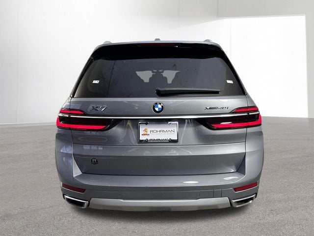 2025 BMW X7 xDrive40i