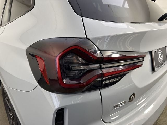 2024 BMW X3 M40i