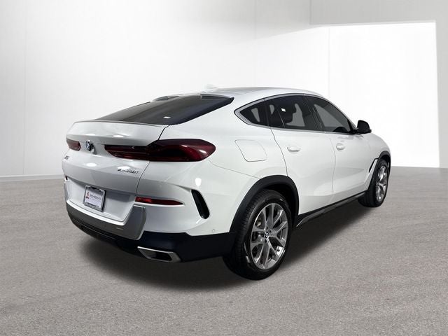 2022 BMW X6 xDrive40i