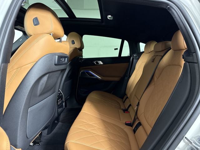 2023 BMW X6 xDrive40i