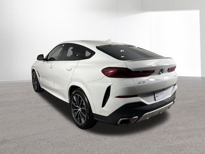 2023 BMW X6 xDrive40i