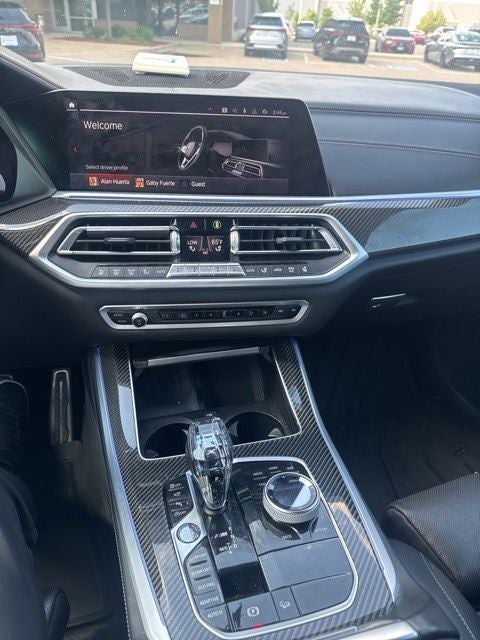 2021 BMW X5 M50i