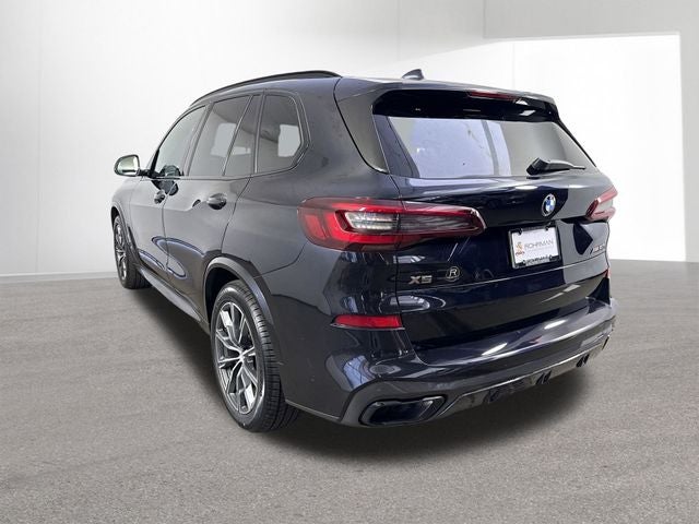 2021 BMW X5 M50i