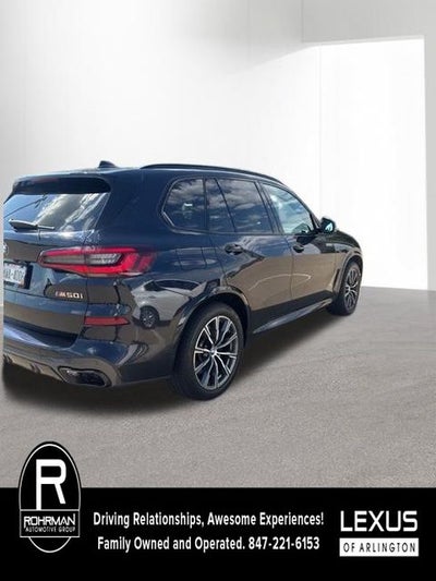 2021 BMW X5 M50i