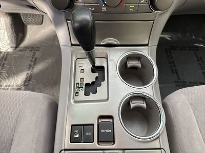 2010 Toyota Highlander Base