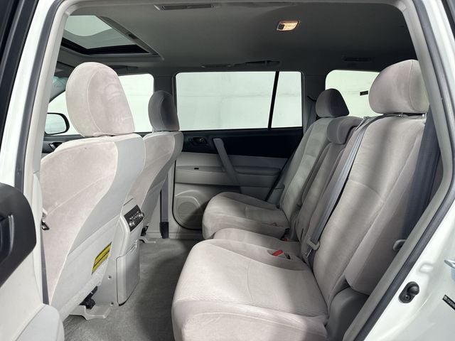 2010 Toyota Highlander Base