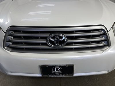 2010 Toyota Highlander Base