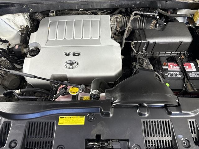2010 Toyota Highlander Base