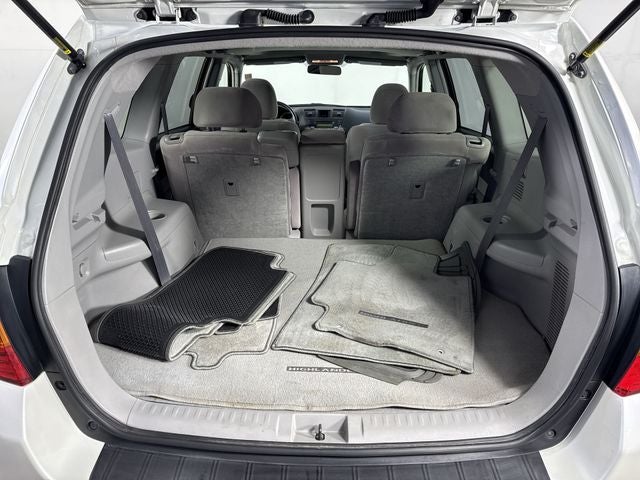 2010 Toyota Highlander Base