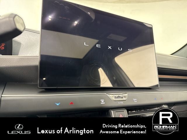 2026 Lexus ES ES 350e Luxury