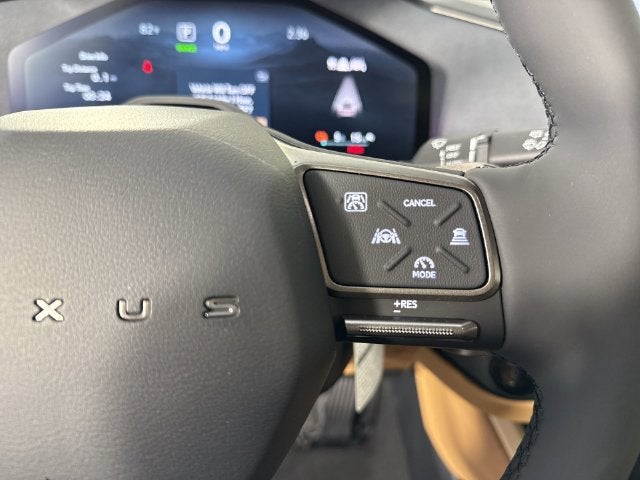 2026 Lexus ES ES 350e Luxury