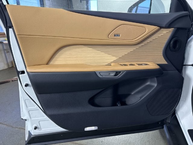 2026 Lexus ES ES 350e Luxury