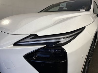 2026 Lexus ES ES 350e Luxury